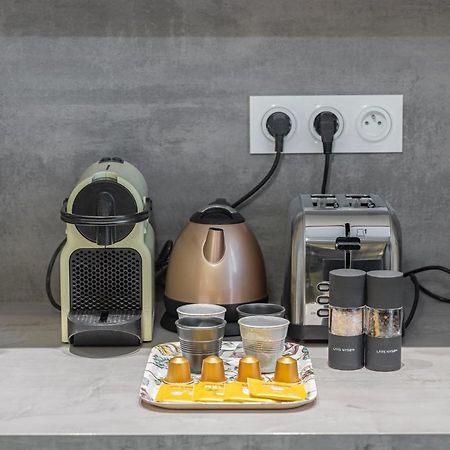 Fabulous Grey Apartment Paris Ngoại thất bức ảnh