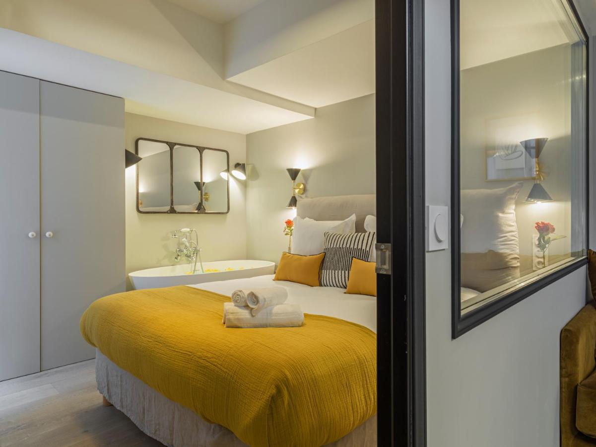 Fabulous Grey Apartment Paris Ngoại thất bức ảnh