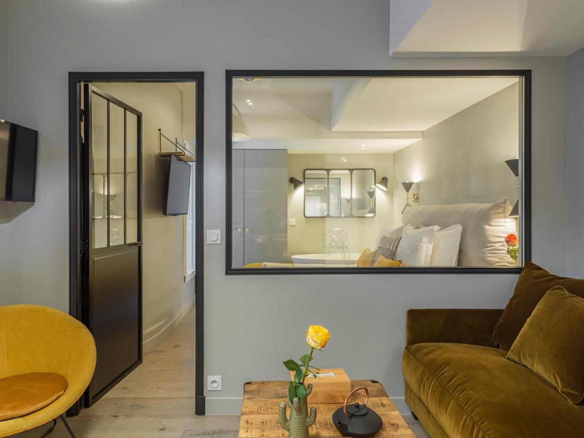 Fabulous Grey Apartment Paris Ngoại thất bức ảnh