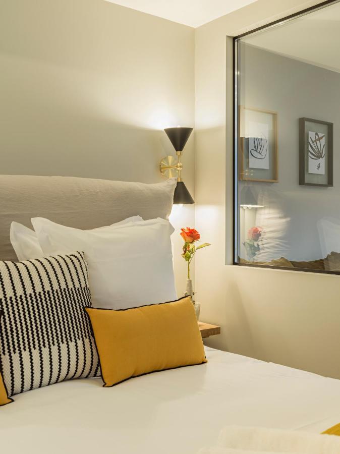 Fabulous Grey Apartment Paris Ngoại thất bức ảnh